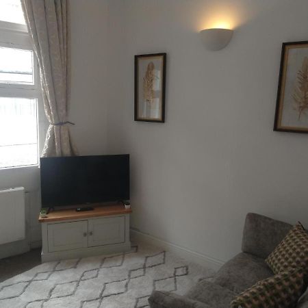 All Saints 2 Bed Apartment In Central Stamford With Parking Buitenkant foto