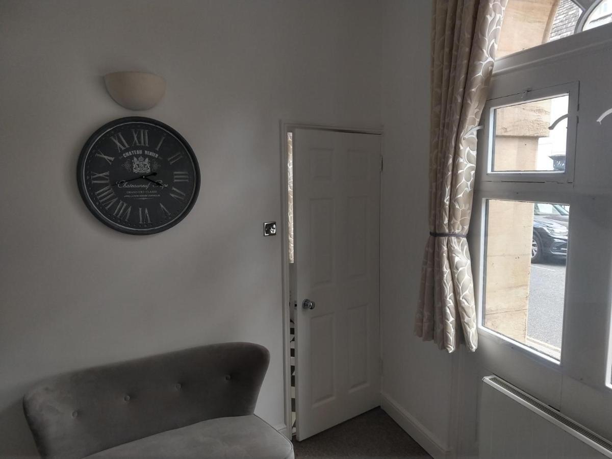 All Saints 2 Bed Apartment In Central Stamford With Parking Buitenkant foto