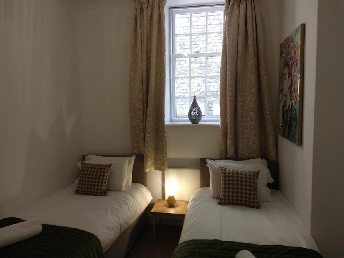 All Saints 2 Bed Apartment In Central Stamford With Parking Buitenkant foto